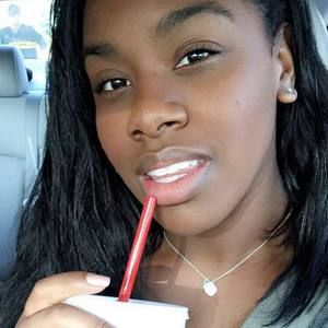 Meet your Posher, Chantay